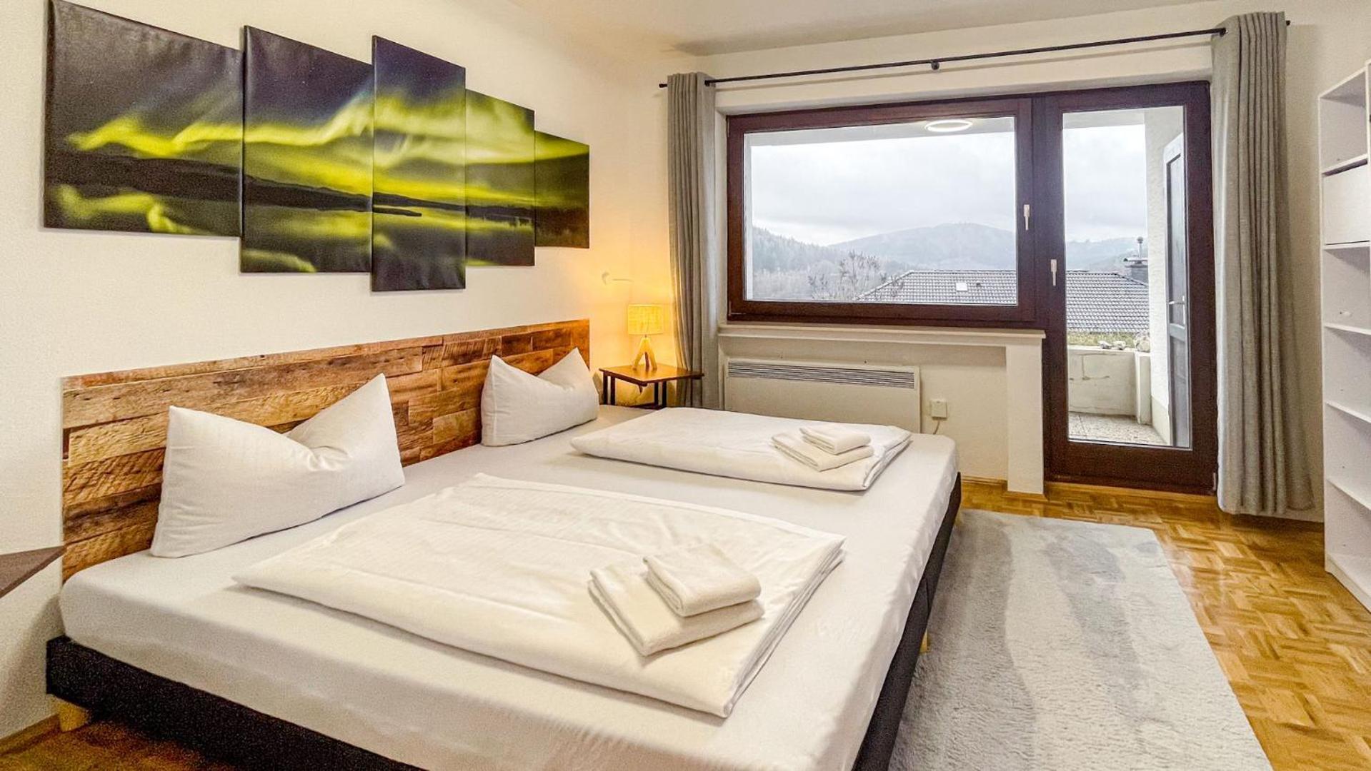 Apartment Am *
